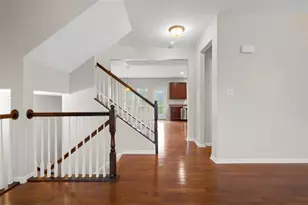 113 Maple Ridge Ct, Cecil, PA 15317 - Photo 6