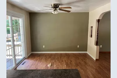 470 Donohoe Rd, Hempfield Township, PA 15601 - Photo 6