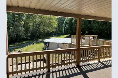 470 Donohoe Rd, Hempfield Township, PA 15601 - Photo 14