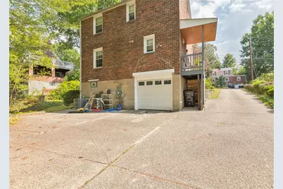 3390 Crestview Dr, Bethel Park, PA 15102 - Photo 18