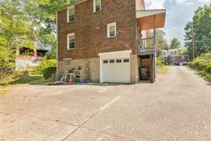 3390 Crestview Dr, Bethel Park, PA 15102 - Photo 18