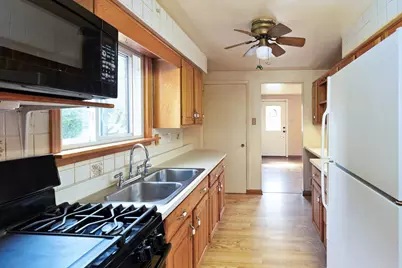 454 Marta Dr, Pittsburgh, PA 15236 - Photo 6