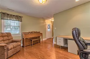 728 Glengarry Ct, Pittsburgh, PA 15239 - Photo 20