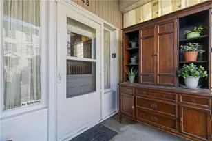 748 Hazelwood Ave, Pittsburgh, PA 15217 - Photo 4