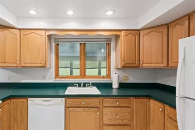 6434 Union Ave, Union Township, PA 15332 - Photo 18