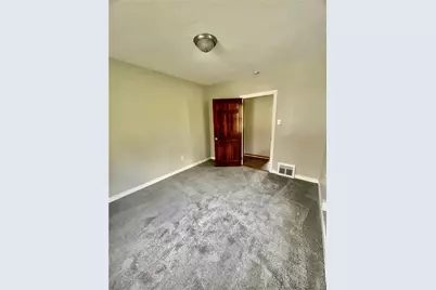 1617 Oak Avenue Ext, Turtle Creek, PA 15145 - Photo 12