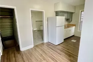 120 Kathleen St, Pittsburgh, PA 15211 - Photo 8