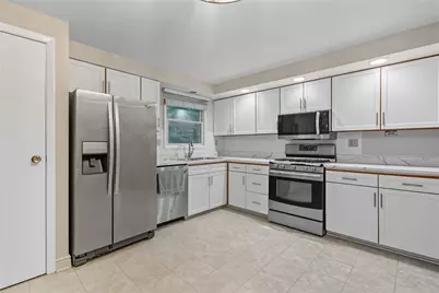 168 Sunridge Dr, Pittsburgh, PA 15234 - Photo 8