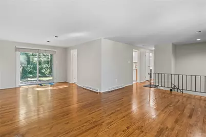 168 Sunridge Dr, Pittsburgh, PA 15234 - Photo 4