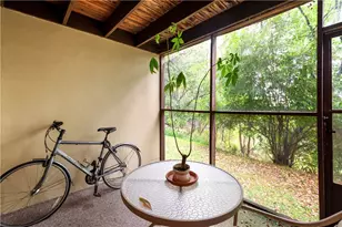 2034 Swallow Hill Rd, Scott Township, PA 15220 - Photo 18