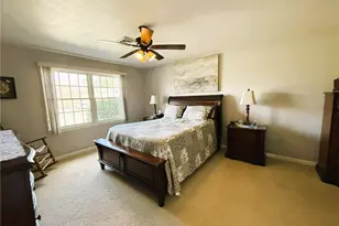 218 Stoneybrook Dr, Jefferson Township, PA 16023 - Photo 12