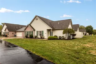 1086 Timberwood Dr, Chippewa Township, PA 15010 - Photo 1