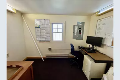 4772 Harlansburg Rd, Scott Township, PA 16057 - Photo 8