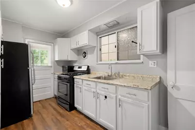 2441 Starkamp, Pittsburgh, PA 15226 - Photo 14