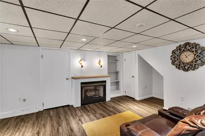 112 Seville, Ross Twp, PA 15214 - Photo 16