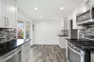 4576 Gates Dr, Homestead, PA 15120 - Photo 6