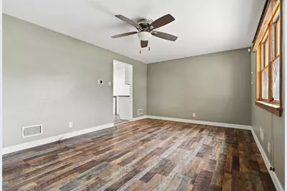 4576 Gates Drive, Homestead, PA 15120 - Photo 4