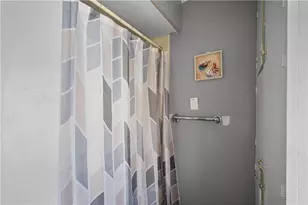 330 Main St, Centerville, PA 15358 - Photo 10