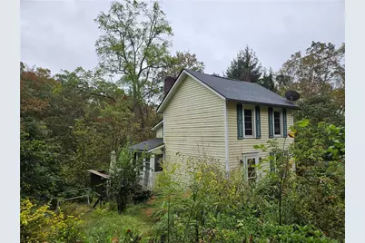 3132 Baker School Rd, North Huntingdon, PA 15642 - Photo 4