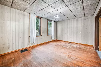 607 Washington Ave, New Galilee, PA 16141 - Photo 14