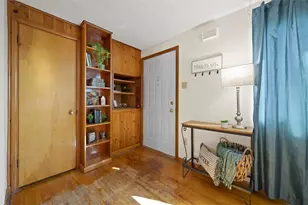 468 Lois Dr, Pittsburgh, PA 15236 - Photo 10