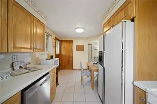 468 Lois Dr, Pittsburgh, PA 15236 - Photo 20