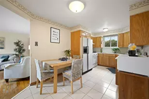 468 Lois Dr, Pittsburgh, PA 15236 - Photo 16