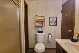 116 Hilltop Ave, Jenner Township, PA 15520 - Photo 16