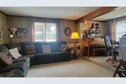 116 Hilltop Avenue, Jenner Township, PA 15520 - Photo 8