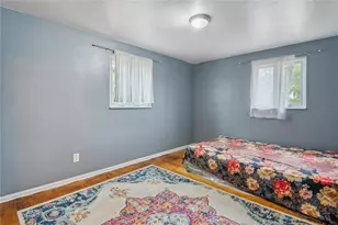 1236 Fox Terrier Dr, Bethel Park, PA 15102 - Photo 20
