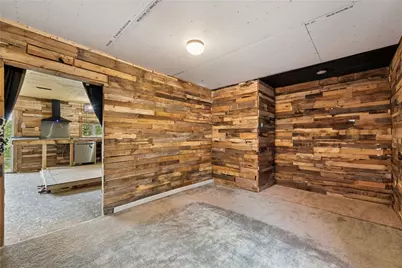 135 Sandy Flat Rd, Springfield Township, PA 15425 - Photo 14