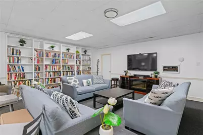 5 Bayard Rd #714, Pittsburgh, PA 15213 - Photo 16