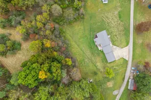 208 Republican Ln, White Township, PA 15701 - Photo 4