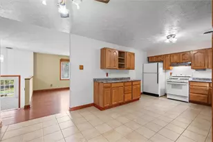 208 Republican Ln, White Township, PA 15701 - Photo 10