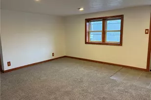 208 Republican Ln, White Township, PA 15701 - Photo 18