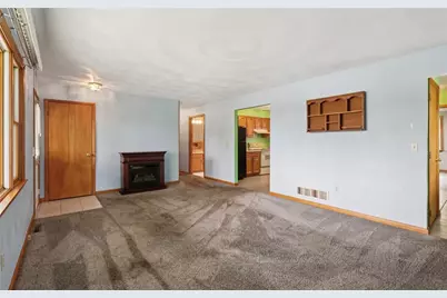 487 E Brady Rd, East Franklin Township, PA 16201 - Photo 10