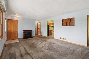 487 E Brady Rd, East Franklin Township, PA 16201 - Photo 10