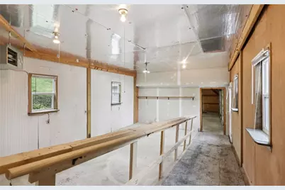 487 E Brady Rd, East Franklin Township, PA 16201 - Photo 38