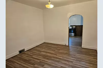 2212 Cronemeyer St, McKeesport, PA 15132 - Photo 14