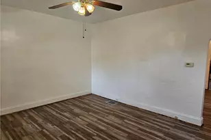 2212 Cronemeyer St, McKeesport, PA 15132 - Photo 20