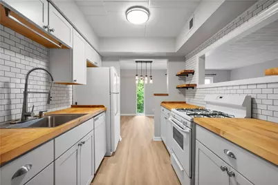 335 Forest Green Dr #335, Moon/Crescent Twp, PA 15108 - Photo 10