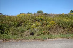 116 Grandview Dr, Derry Township, PA 15671 - Photo 1