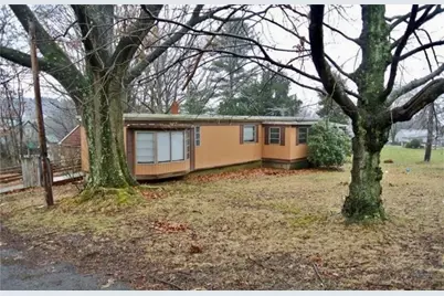 118 Lehigh Drive, Gilpin Township, PA 15656 - Photo 1