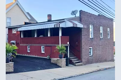 800 Wallace Avenue, Vandergrift, PA 15690 - Photo 1