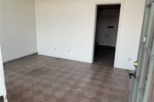 800 Wallace Ave, Vandergrift, PA 15690 - Photo 20