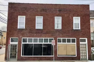 800 Wallace Ave, Vandergrift, PA 15690 - Photo 14