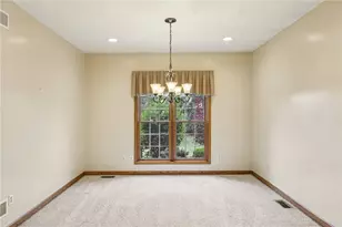 2210 Skyhill Rd, Mahoning Township, PA 16116 - Photo 12