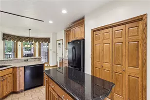 2210 Skyhill Rd, Mahoning Township, PA 16116 - Photo 8