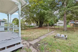 655 New Castle Ave, Sharon, PA 16146 - Photo 36