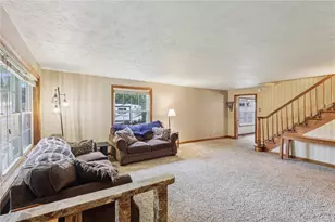 1426 Eastbrook Rd, New Castle, PA 16101 - Photo 8
